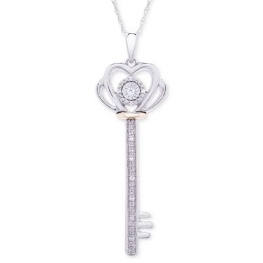 🆕⬇️Diamond Accent Two-Tone Key Pendant Necklace